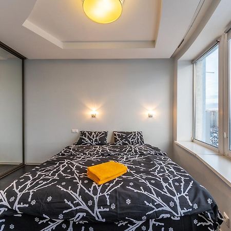 Luxury Apartment, Dniprovska Embankment26, Sokorki Kyiv Exterior photo